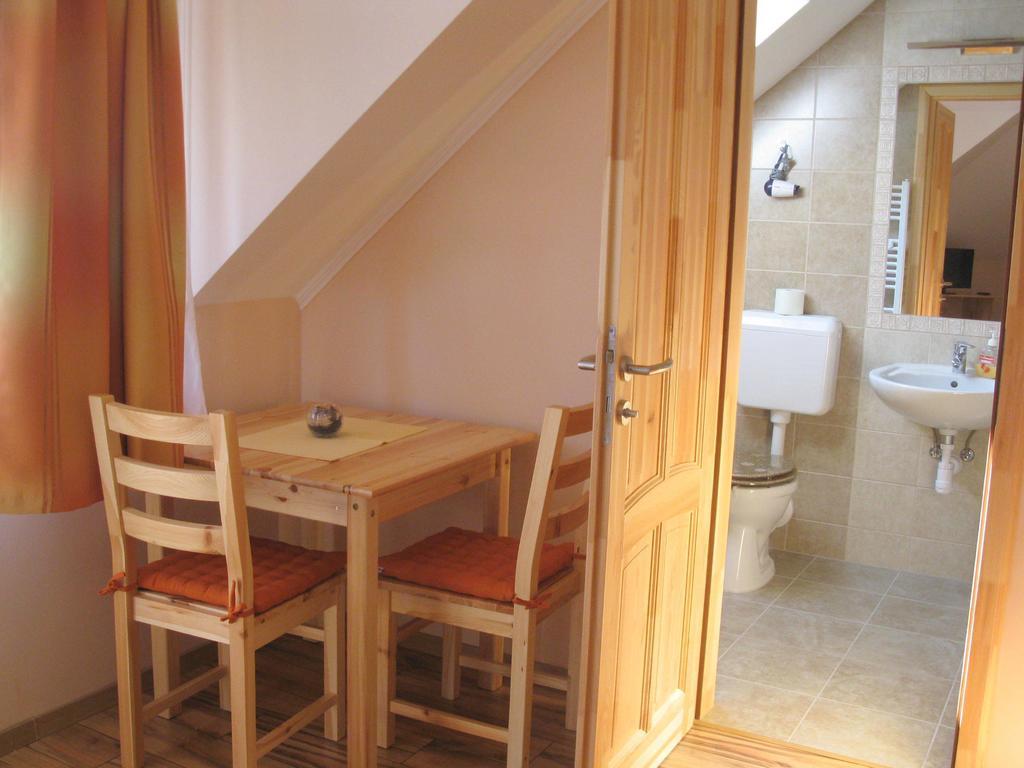 Vidor Vendeghaz Hotel Demjén Kamer foto