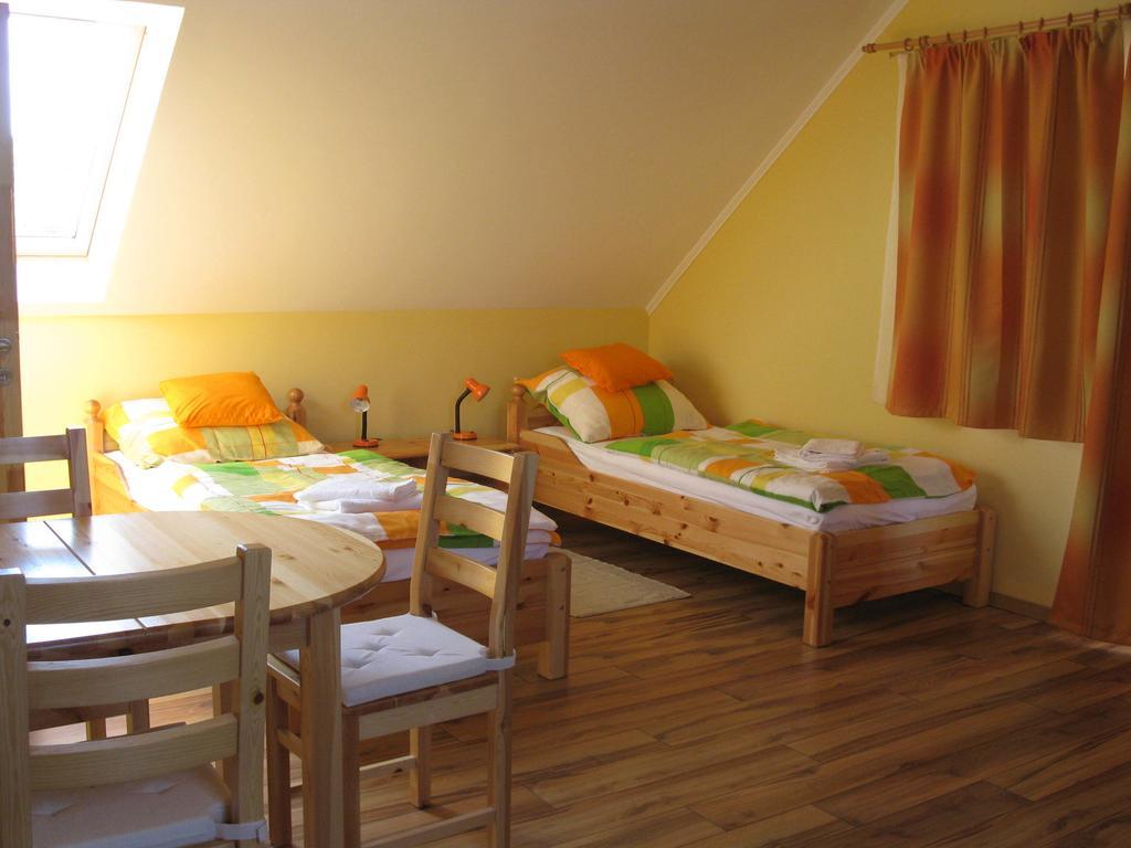 Vidor Vendeghaz Hotel Demjén Kamer foto