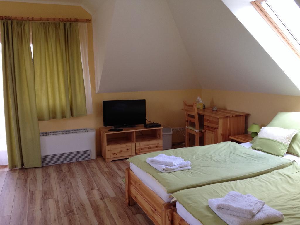 Vidor Vendeghaz Hotel Demjén Buitenkant foto