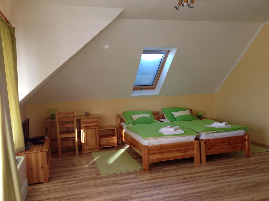 Vidor Vendeghaz Hotel Demjén Buitenkant foto